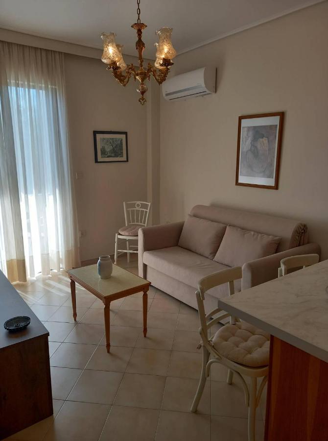 Jenny'S Luxury Flat Near The Center & Beach Kalamata Exterior photo